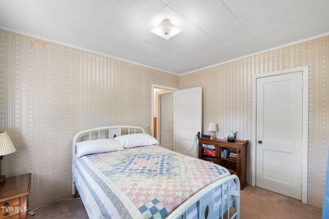 38245 Loves Mill Road, Chilhowie, VA 24319