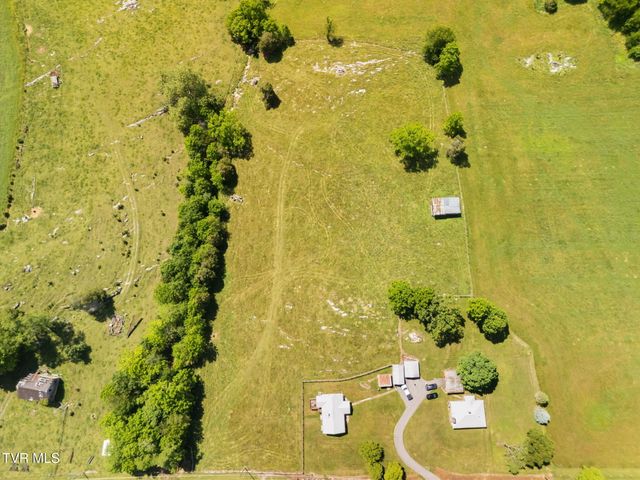 38245 Loves Mill Road, Chilhowie, VA 24319
