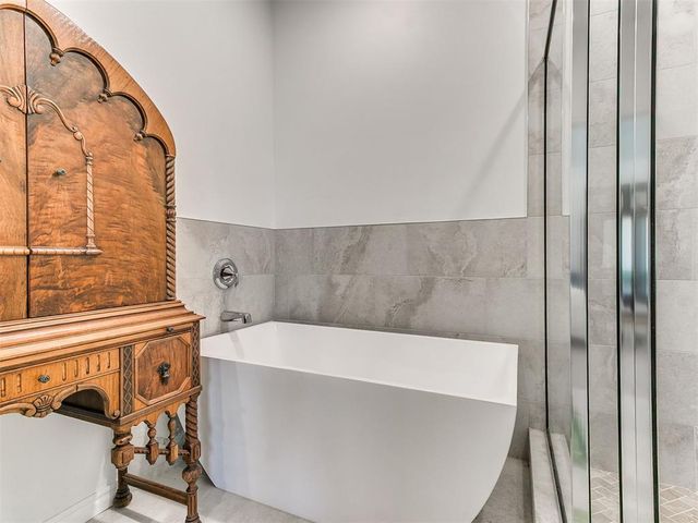 9021 NW 149th Terrace, Yukon, OK 73099