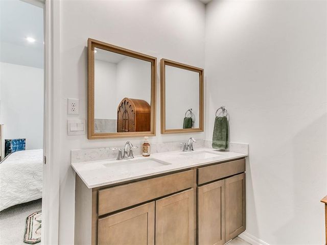 9021 NW 149th Terrace, Yukon, OK 73099