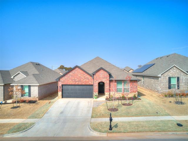 9021 NW 149th Terrace, Yukon, OK 73099
