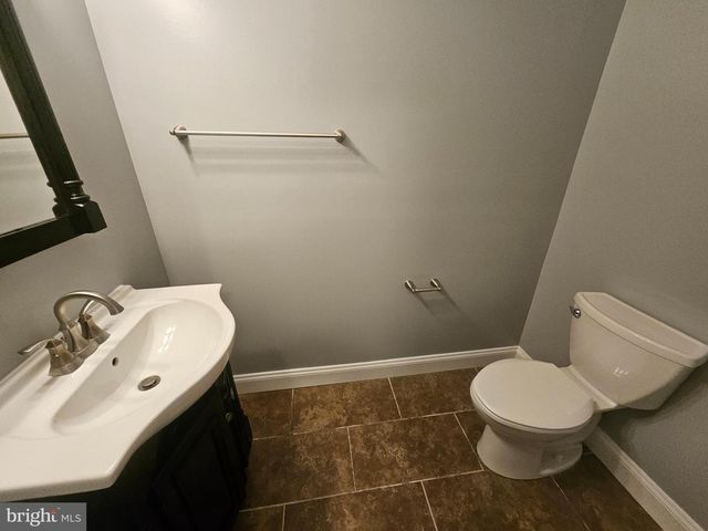 1740 FLEET ST, Baltimore, MD 21231