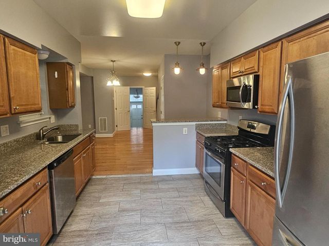 1740 FLEET ST, Baltimore, MD 21231