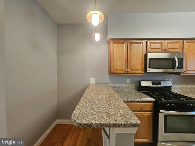 1740 FLEET ST, Baltimore, MD 21231