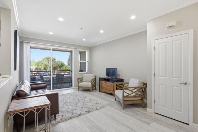 1982 W Bayshore Road 310, East Palo Alto, CA 94303