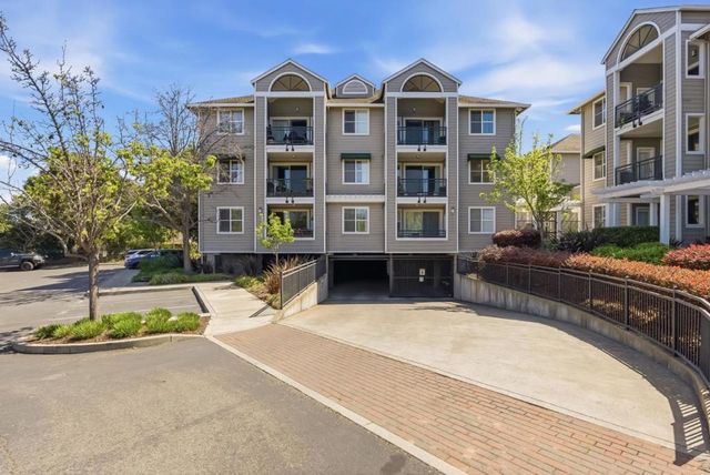 1982 W Bayshore Road 310, East Palo Alto, CA 94303