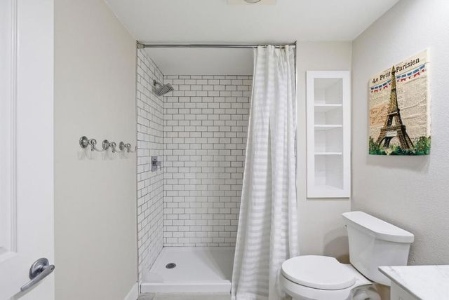 1982 W Bayshore Road 310, East Palo Alto, CA 94303