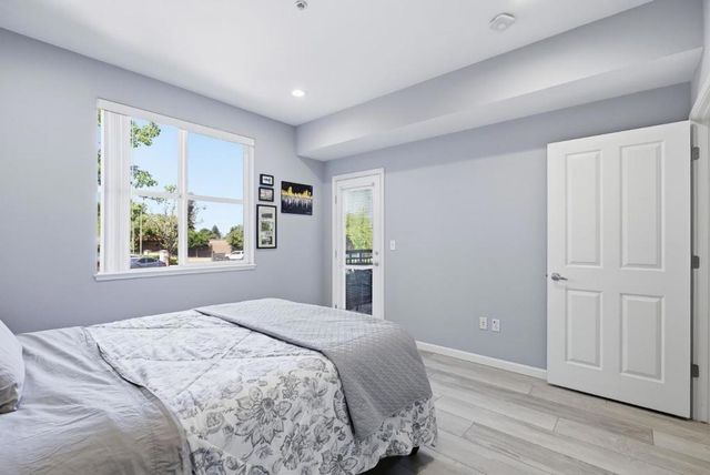 1982 W Bayshore Road 310, East Palo Alto, CA 94303