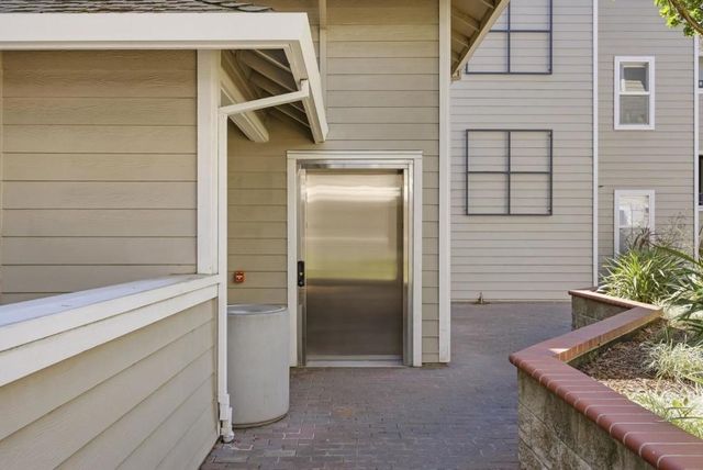 1982 W Bayshore Road 310, East Palo Alto, CA 94303