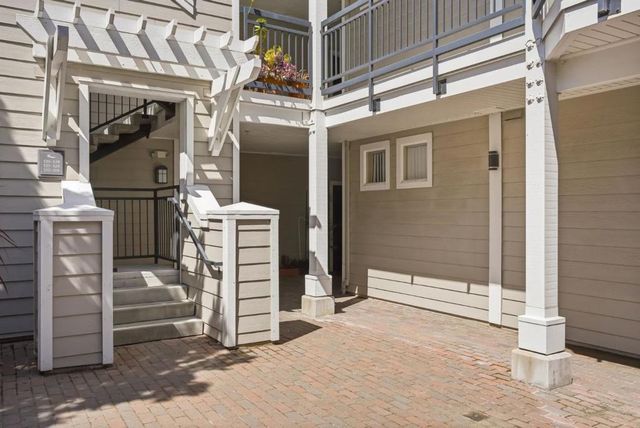 1982 W Bayshore Road 310, East Palo Alto, CA 94303