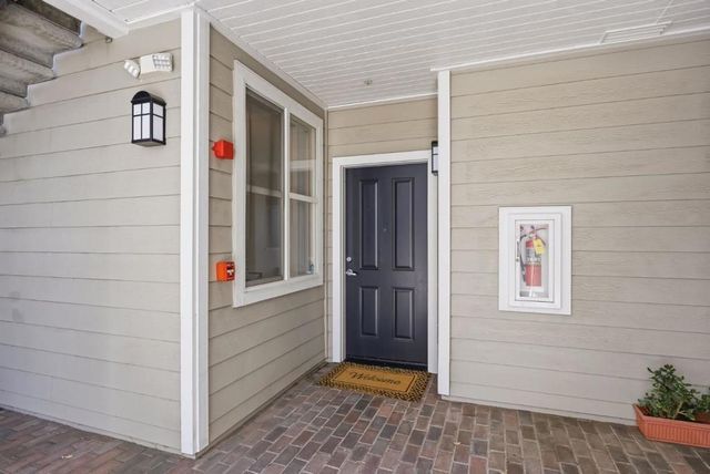 1982 W Bayshore Road 310, East Palo Alto, CA 94303