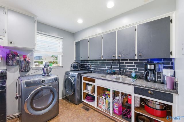 1206 Newman Avenue SW, Decatur, AL 35601