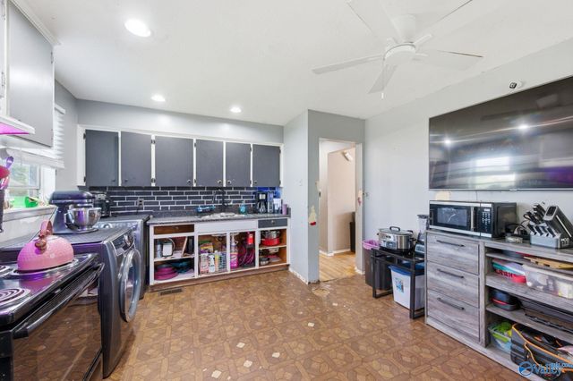 1206 Newman Avenue SW, Decatur, AL 35601