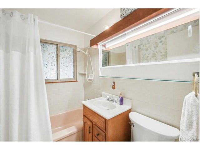 1830 S Newton St, Denver, CO 80219