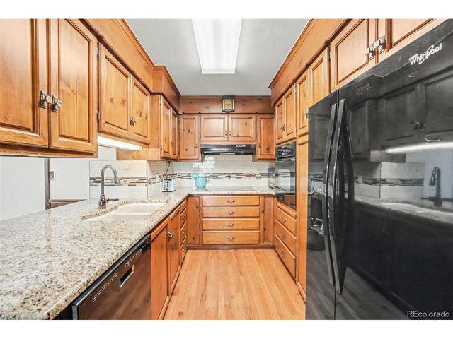 1830 S Newton St, Denver, CO 80219