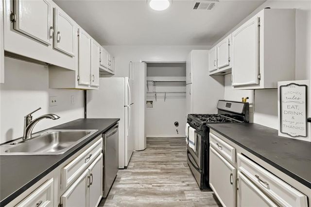 905 Augusta Drive, Marietta, GA 30067