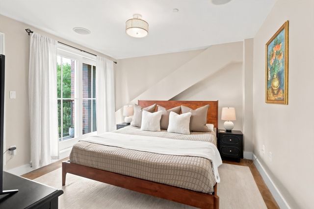 64-66 Salem Street 5R, Boston, MA 02113