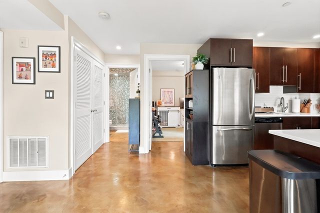 64-66 Salem Street 5R, Boston, MA 02113