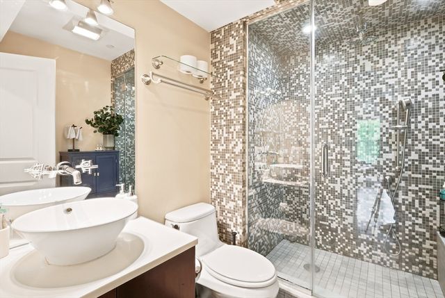 64-66 Salem Street 5R, Boston, MA 02113