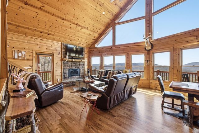 33 Stanley Ridge Drive, Morganton, GA 30560