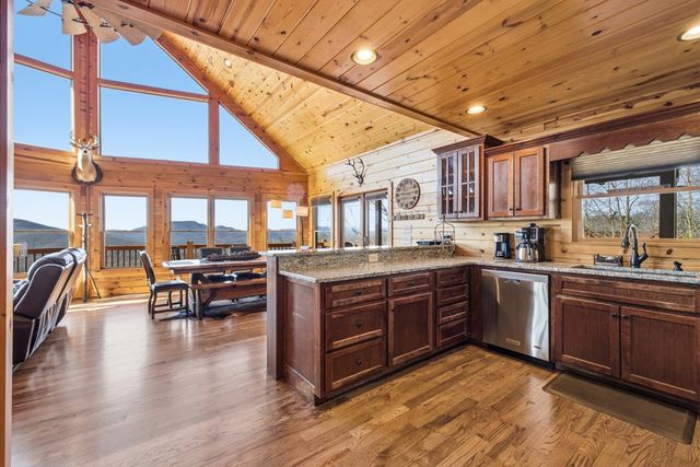 33 Stanley Ridge Drive, Morganton, GA 30560