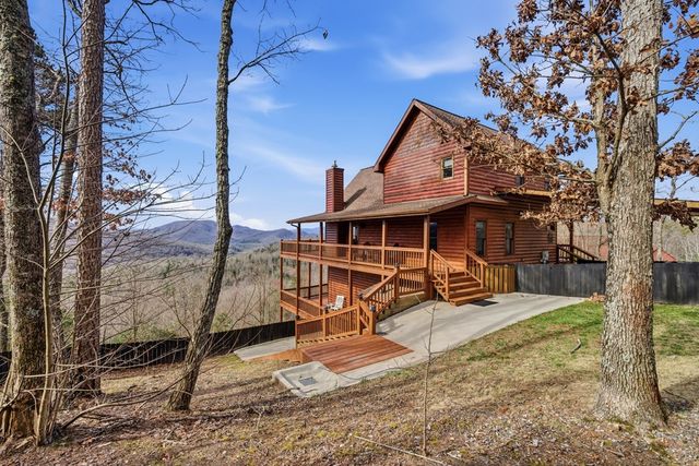 33 Stanley Ridge Drive, Morganton, GA 30560