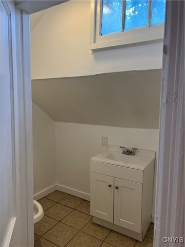 243 Palmer Avenue, Syracuse, NY 13207