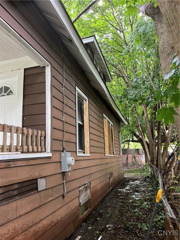 243 Palmer Avenue, Syracuse, NY 13207