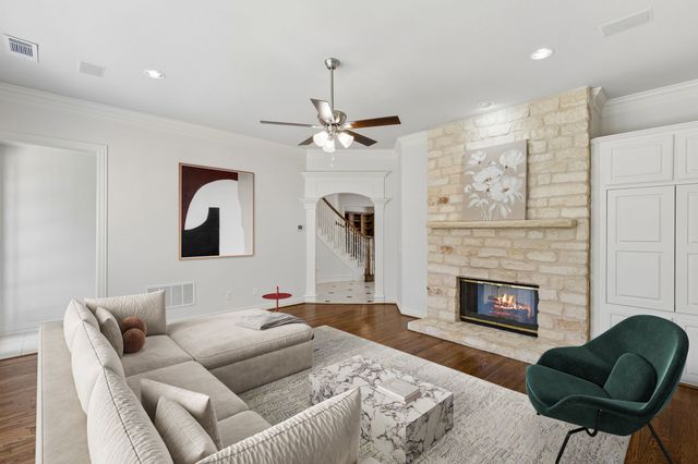 4412 Crown Knoll Circle, Flower Mound, TX 75028