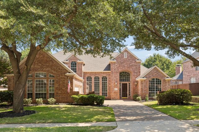 4412 Crown Knoll Circle, Flower Mound, TX 75028
