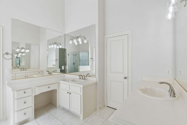4412 Crown Knoll Circle, Flower Mound, TX 75028