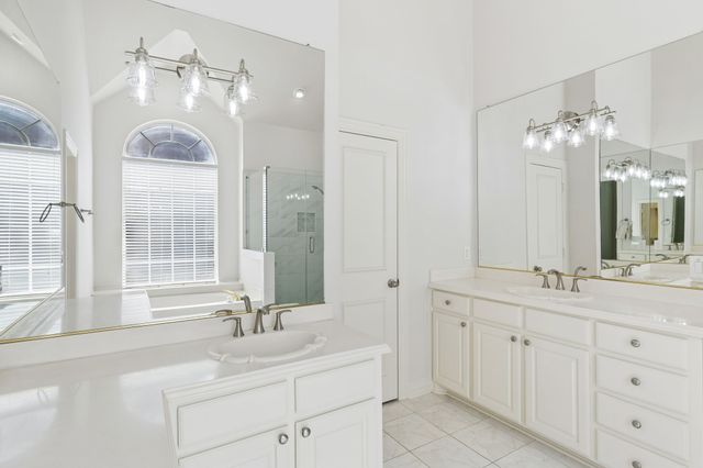 4412 Crown Knoll Circle, Flower Mound, TX 75028