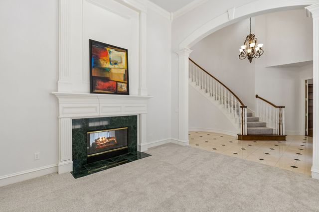 4412 Crown Knoll Circle, Flower Mound, TX 75028