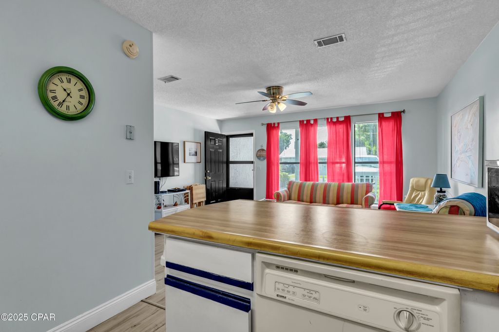 Image 11 of property listing at 506 E El Centro Boulevard 506B, Panama City Beach, FL 32413