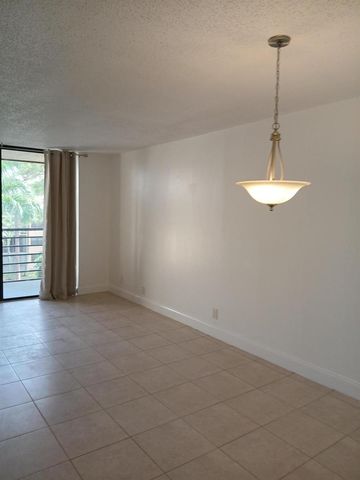 4760 LUCERNE LAKES Boulevard W 405, Lake Worth, FL 33467