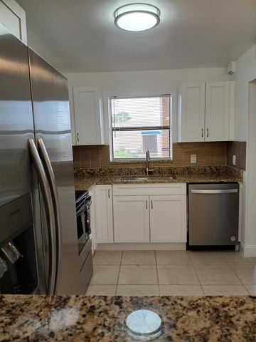 4760 LUCERNE LAKES Boulevard W 405, Lake Worth, FL 33467