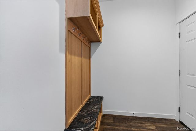 7575 Packard Avenue, Warren, MI 48091