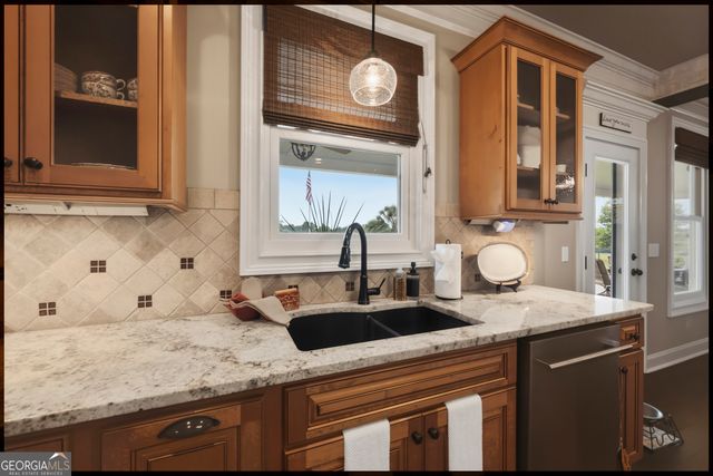 405 New Phoenix Road, Eatonton, GA 31024