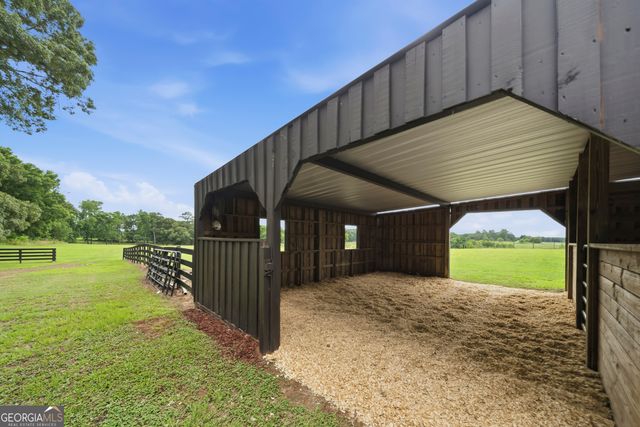 405 New Phoenix Road, Eatonton, GA 31024