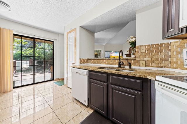 420 Santa Fe Trail 123, Irving, TX 75063