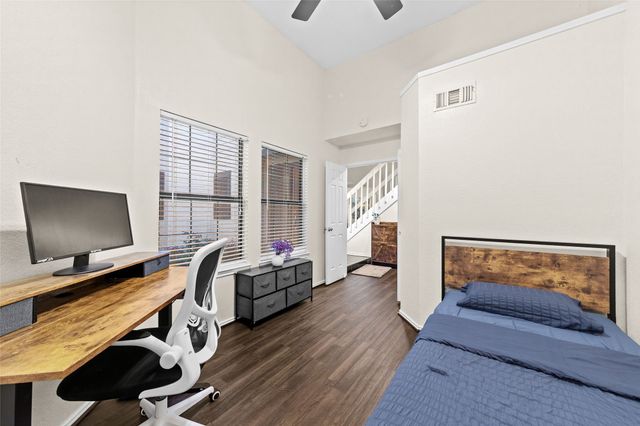 420 Santa Fe Trail 123, Irving, TX 75063