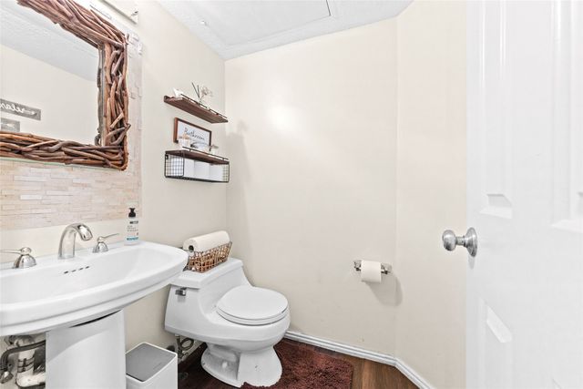 420 Santa Fe Trail 123, Irving, TX 75063