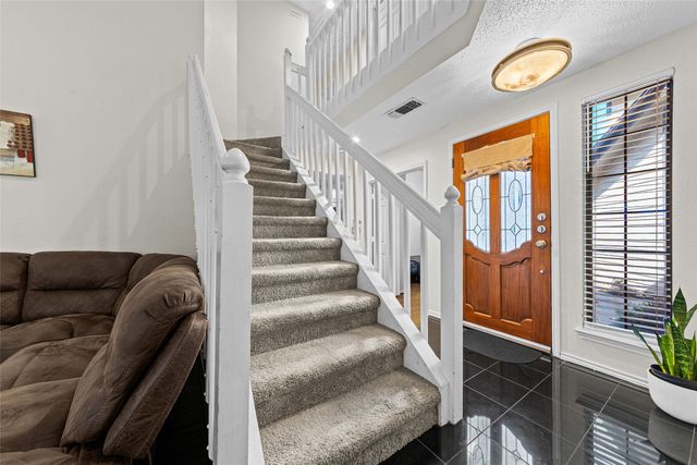 420 Santa Fe Trail 123, Irving, TX 75063