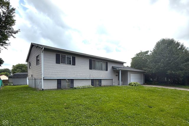 5335 Norcroft Drive, Indianapolis, IN 46221