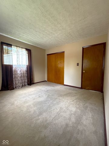 5335 Norcroft Drive, Indianapolis, IN 46221