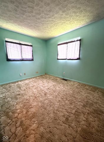 5335 Norcroft Drive, Indianapolis, IN 46221