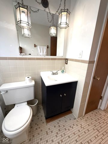 5335 Norcroft Drive, Indianapolis, IN 46221