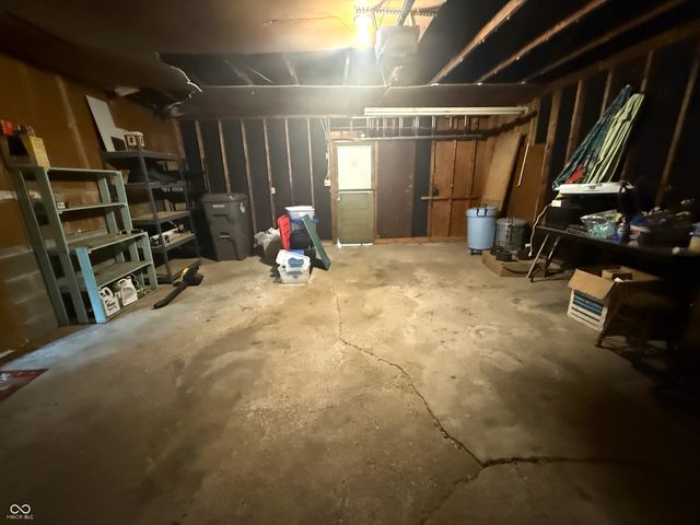 5335 Norcroft Drive, Indianapolis, IN 46221