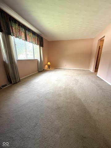 5335 Norcroft Drive, Indianapolis, IN 46221