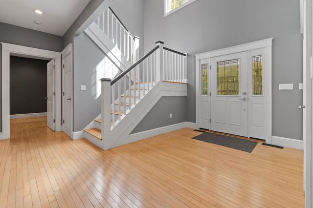 148 Broad Cove Drive, Concord, NH 03303